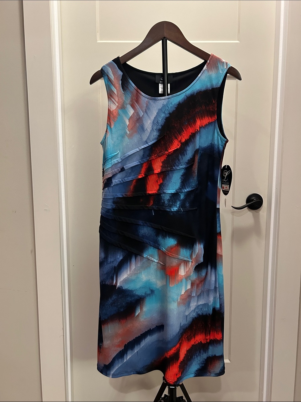 Libra Abstract Print Midi Dress Medium Blue Red Sleeveless Pleated NWT